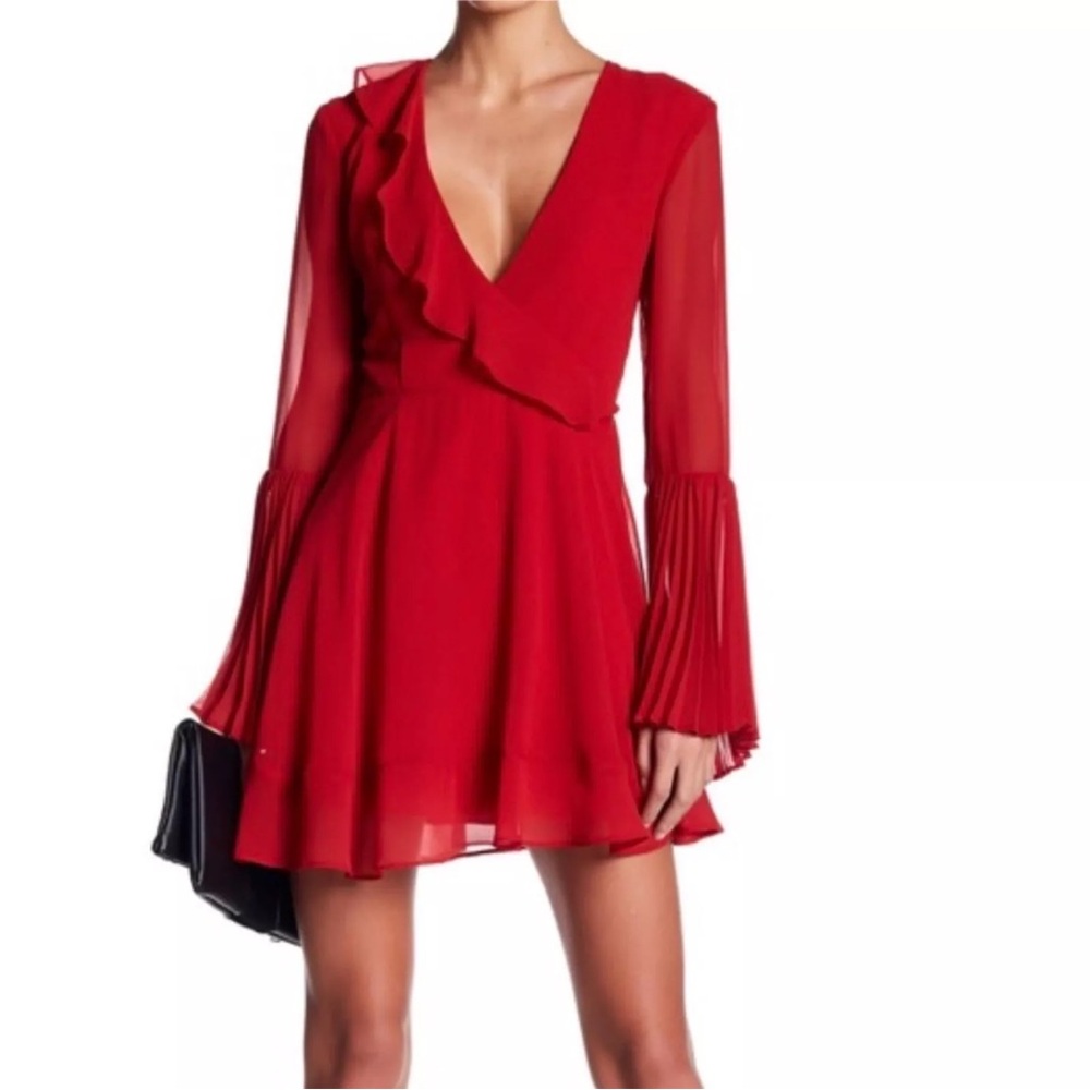 Keepsake Red Chiffon Style Long Sleeve Cocktail Dress Holiday Size Small